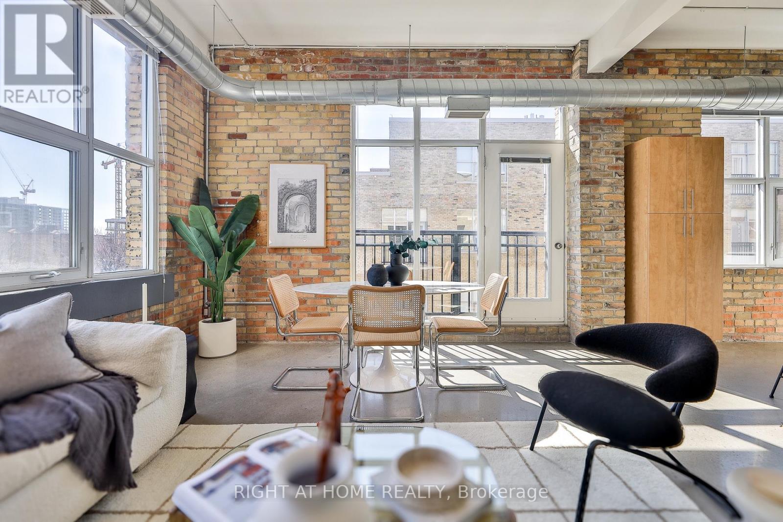 519 - 955 Queen Street W, Toronto, Ontario  M6J 3X5 - Photo 4 - C13019982