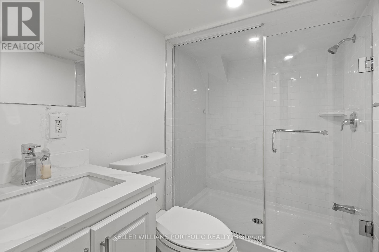 58 Manning Avenue, Toronto, Ontario  M6J 2K5 - Photo 36 - C13020054