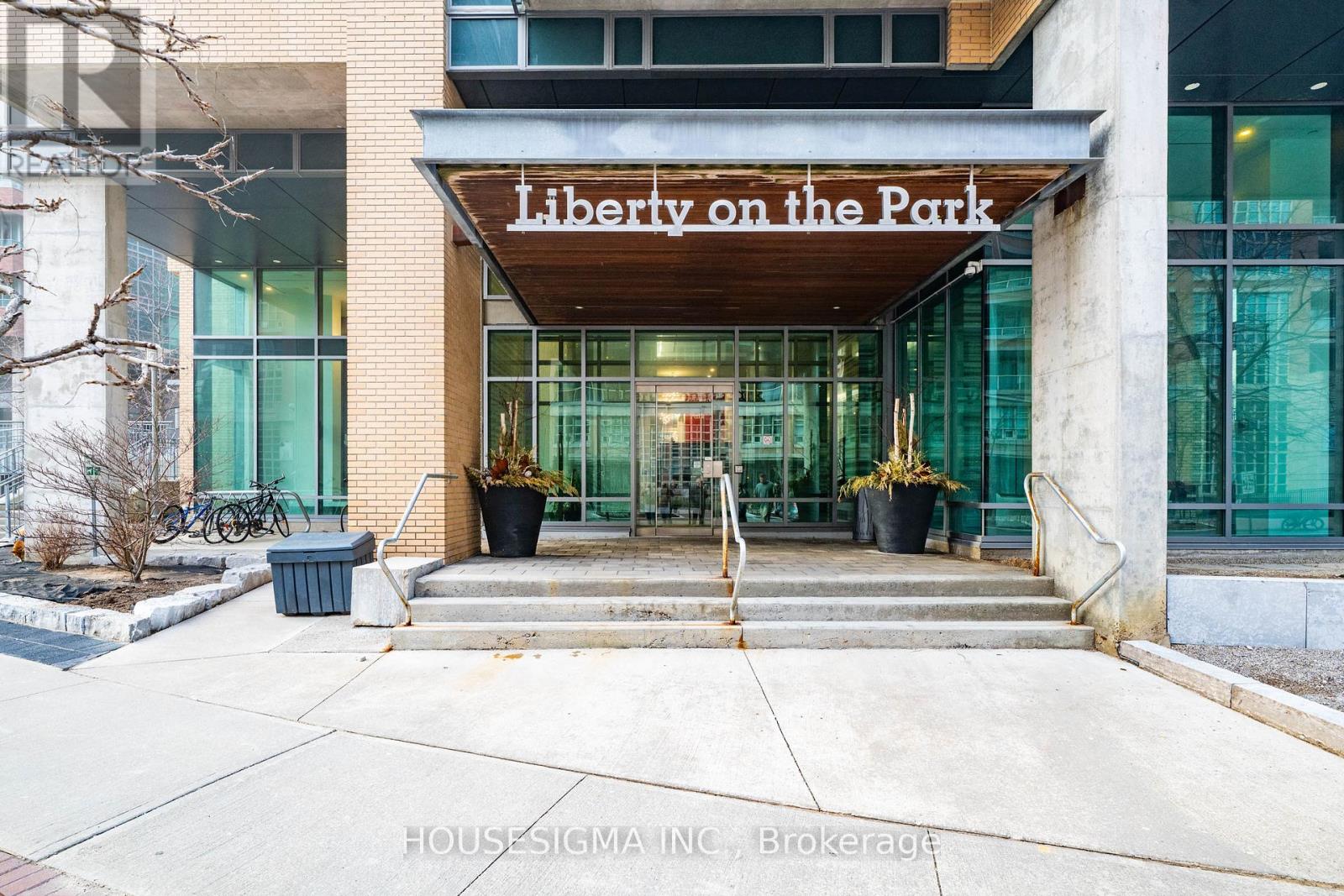 903 - 69 LYNN WILLIAMS STREET, Toronto, Ontario