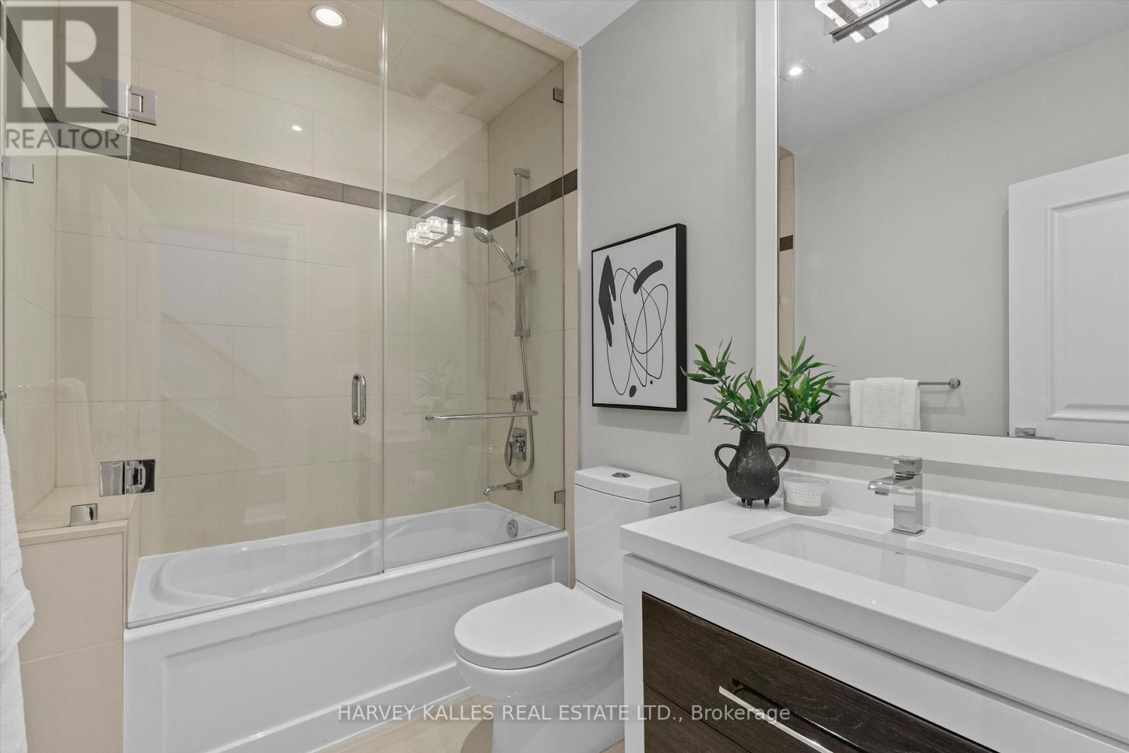 582 Woburn Avenue, Toronto, Ontario  M5M 1L9 - Photo 26 - C13020094