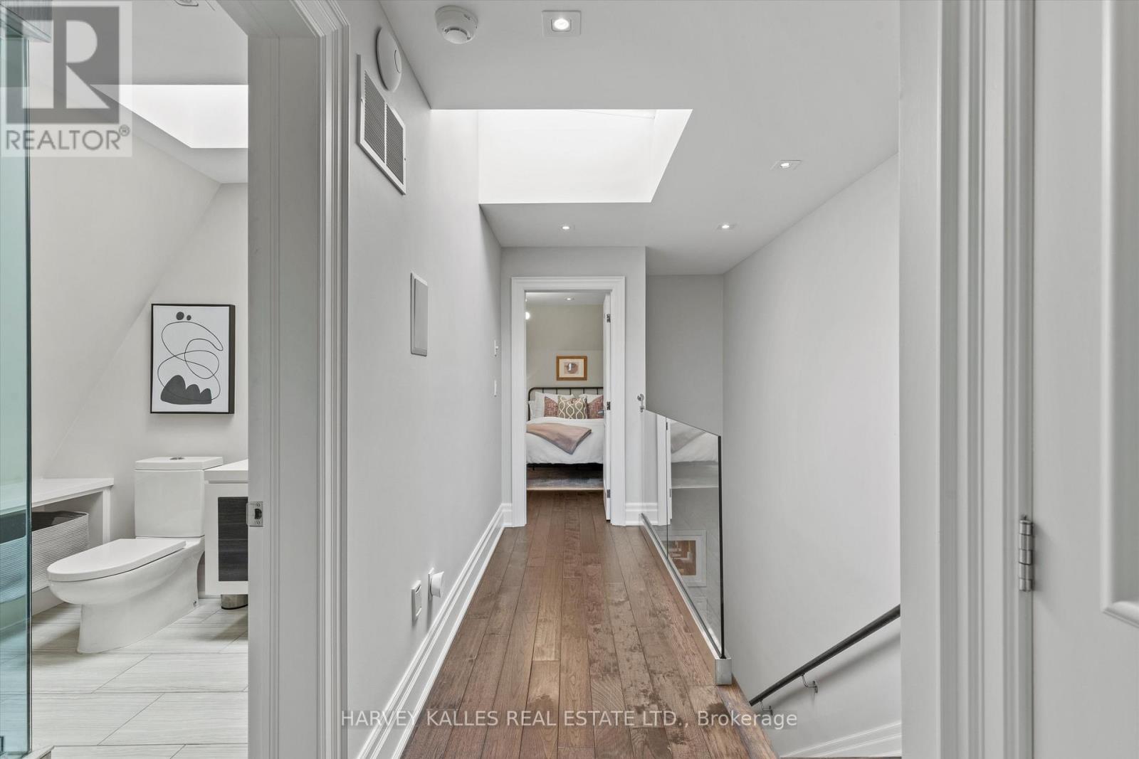 582 Woburn Avenue, Toronto, Ontario  M5M 1L9 - Photo 30 - C13020094