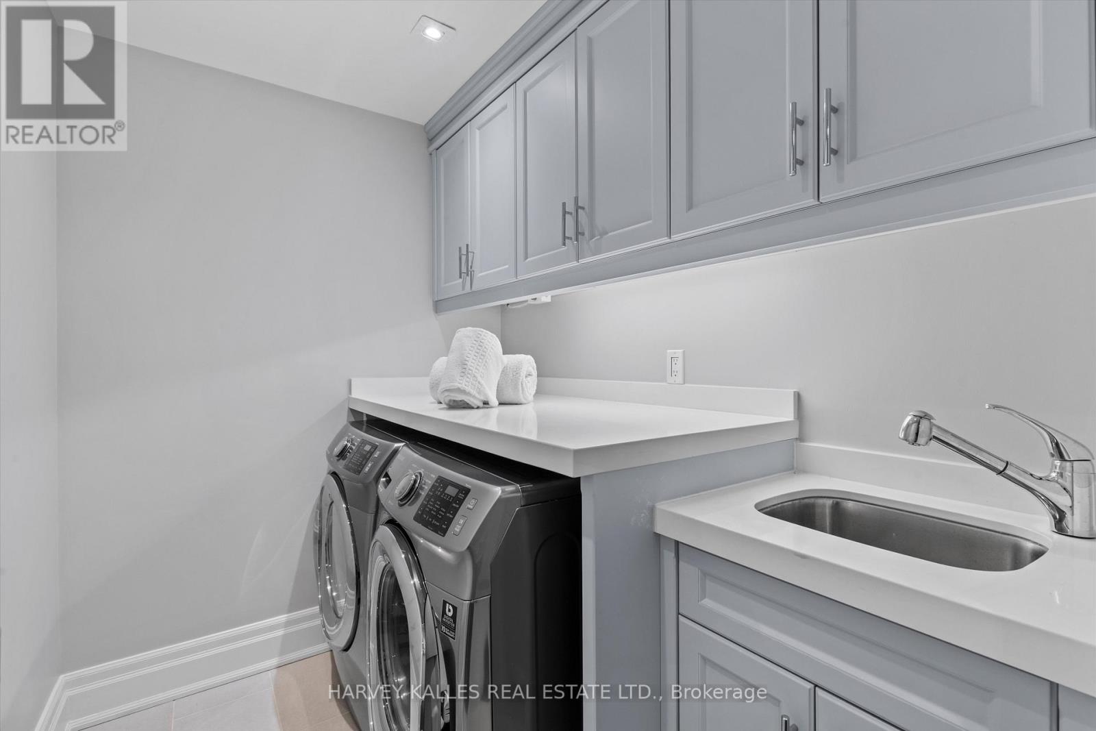 582 Woburn Avenue, Toronto, Ontario  M5M 1L9 - Photo 40 - C13020094