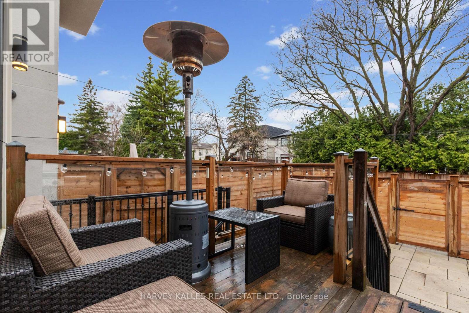 582 Woburn Avenue, Toronto, Ontario  M5M 1L9 - Photo 45 - C13020094