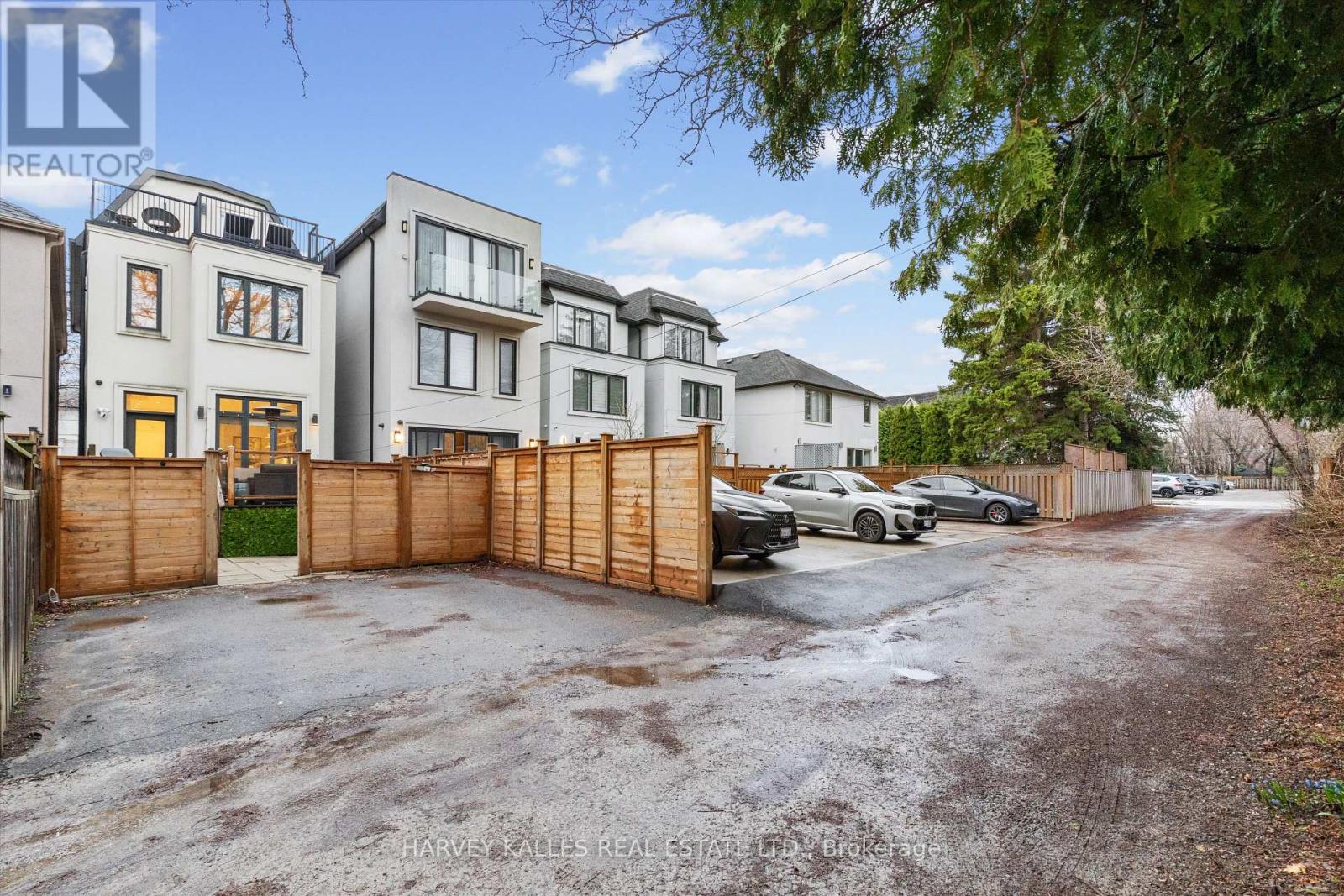 582 Woburn Avenue, Toronto, Ontario  M5M 1L9 - Photo 50 - C13020094