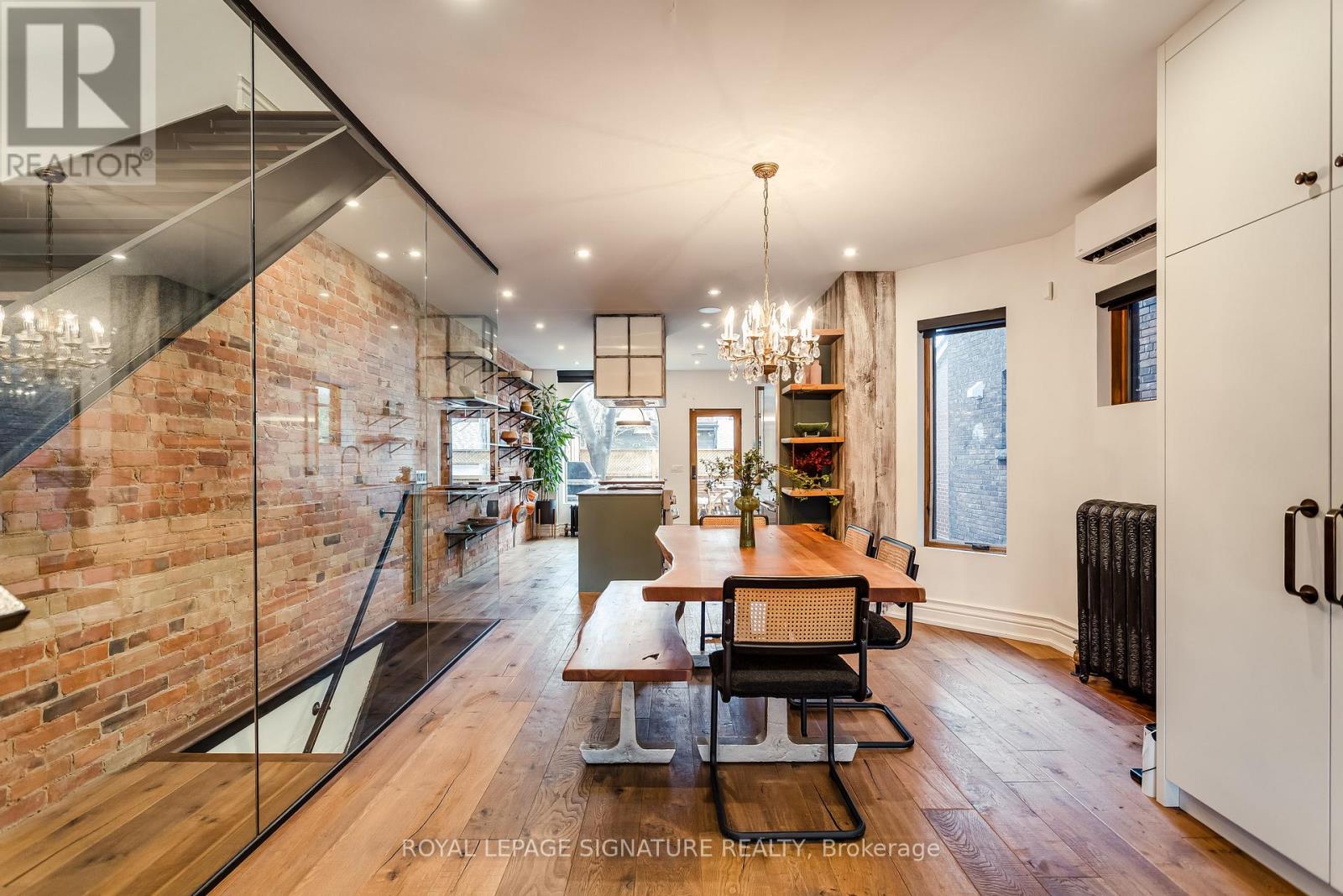 88 Grace Street, Toronto, Ontario  M6J 2S2 - Photo 11 - C13020106