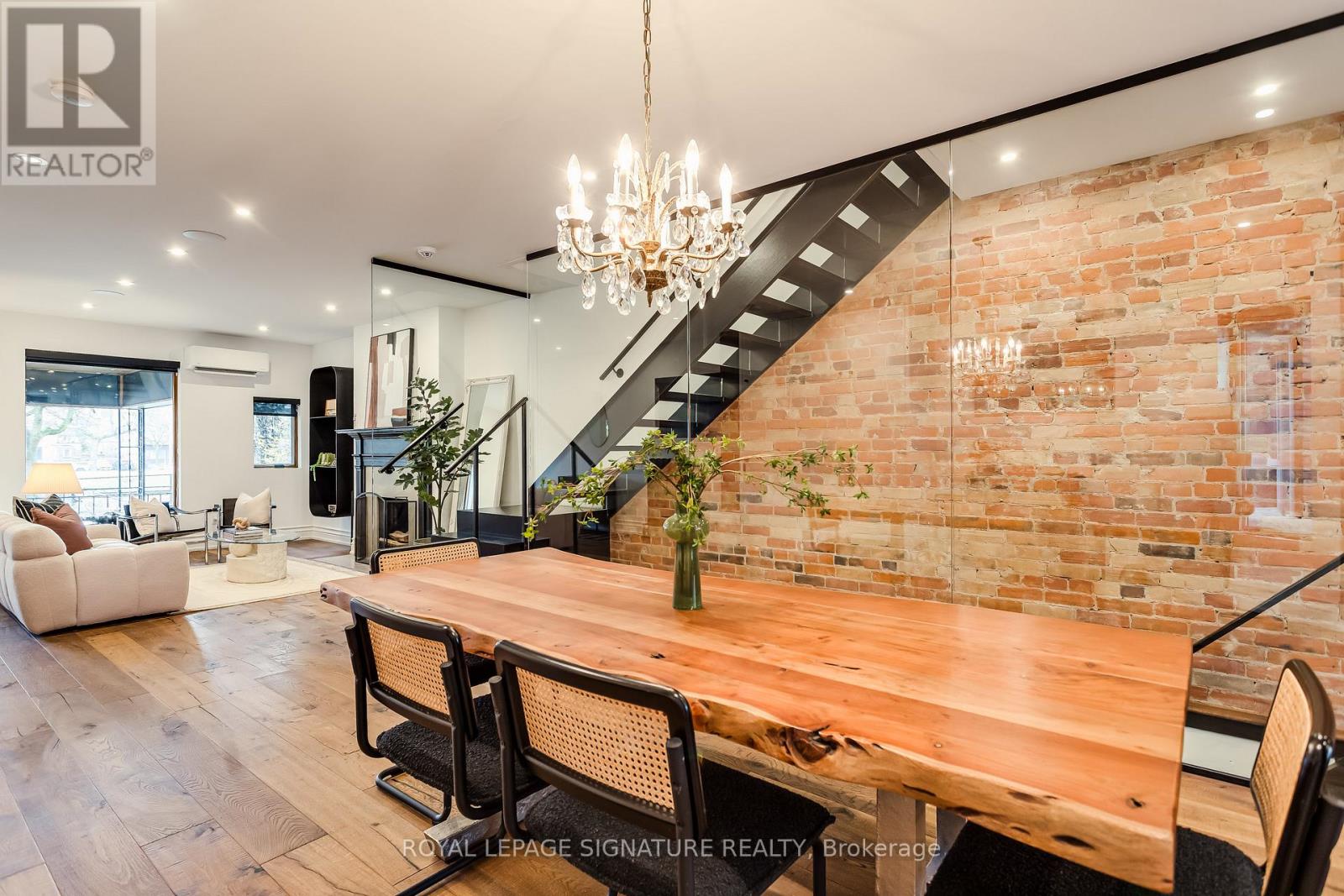 88 Grace Street, Toronto, Ontario  M6J 2S2 - Photo 12 - C13020106