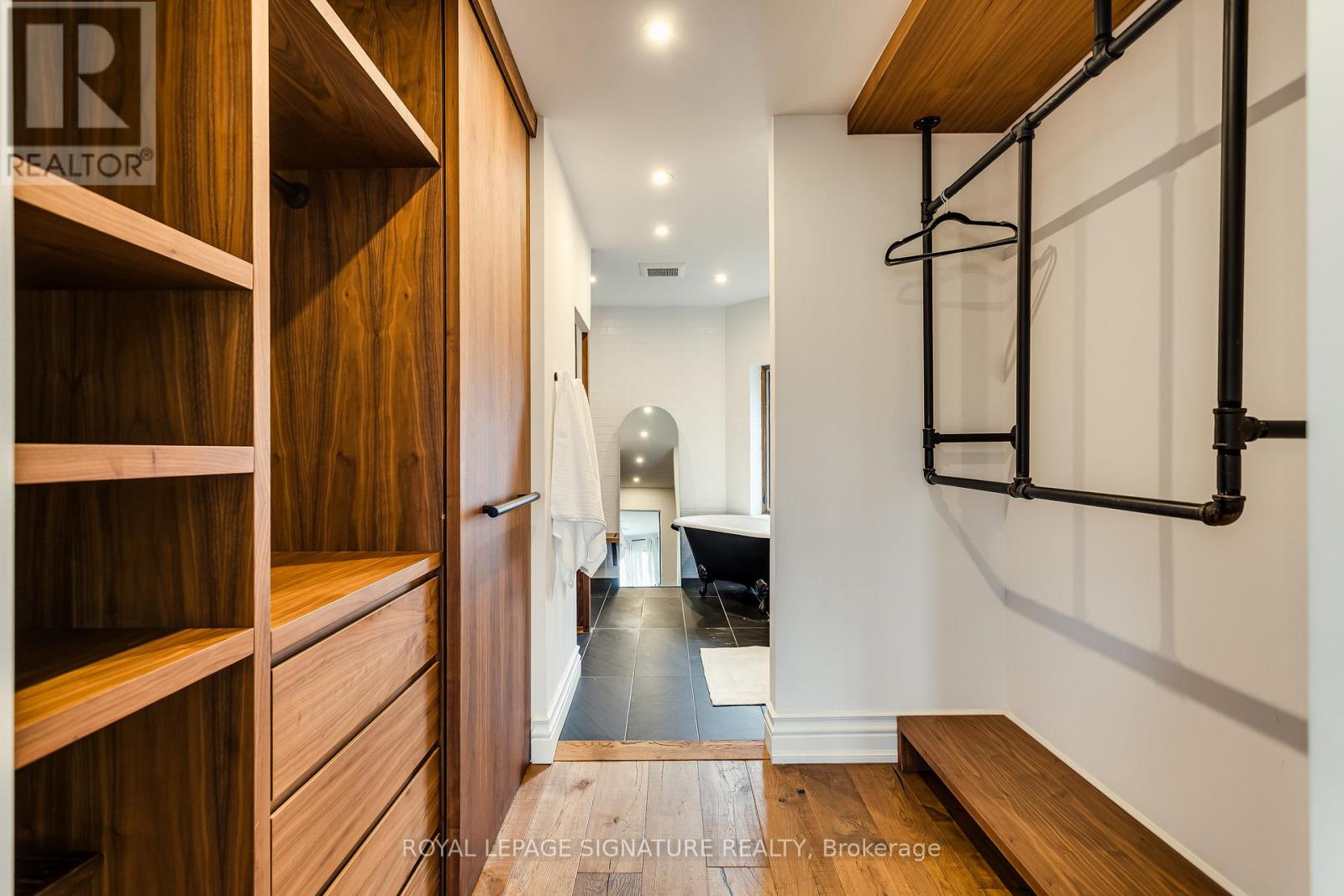 88 Grace Street, Toronto, Ontario  M6J 2S2 - Photo 23 - C13020106