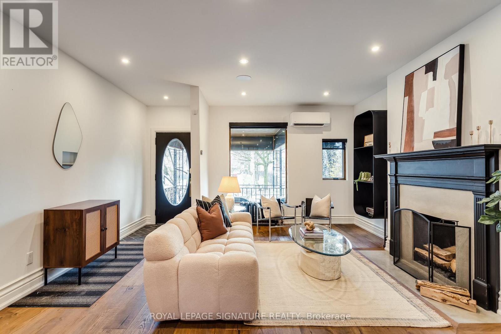 88 Grace Street, Toronto, Ontario  M6J 2S2 - Photo 5 - C13020106