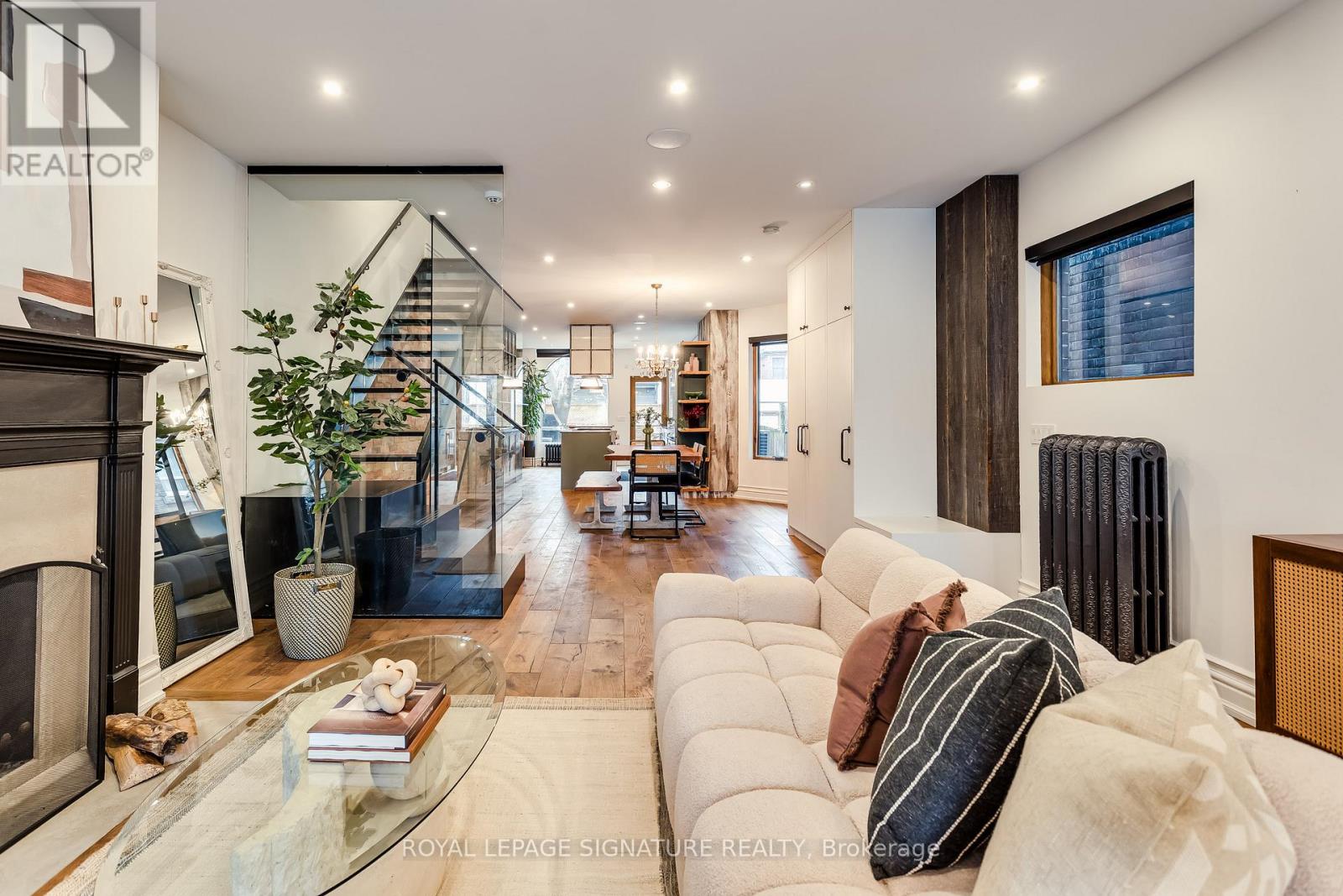 88 Grace Street, Toronto, Ontario  M6J 2S2 - Photo 8 - C13020106