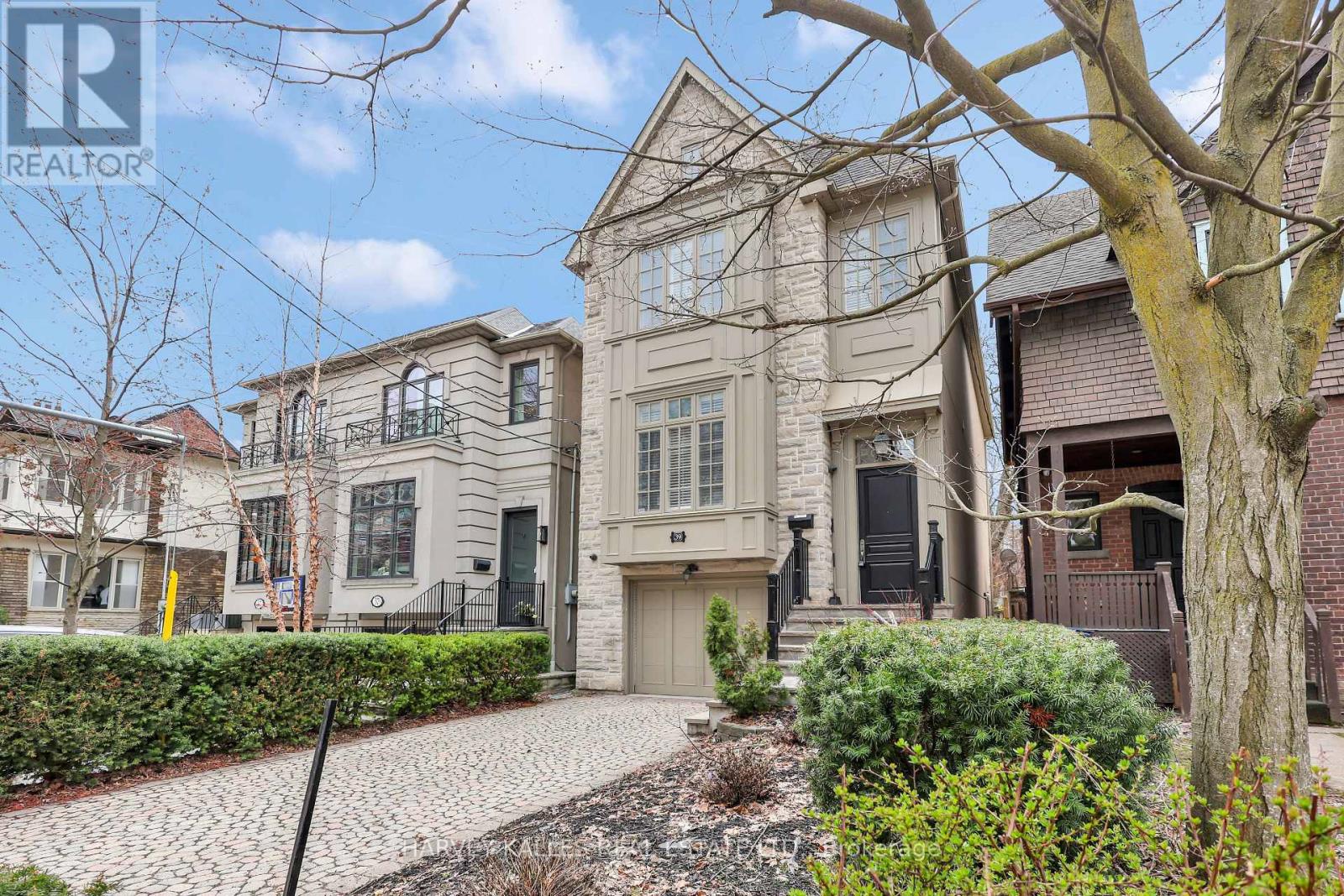 39 Gormley Avenue, Toronto, Ontario  M4V 1Y9 - Photo 2 - C13020112