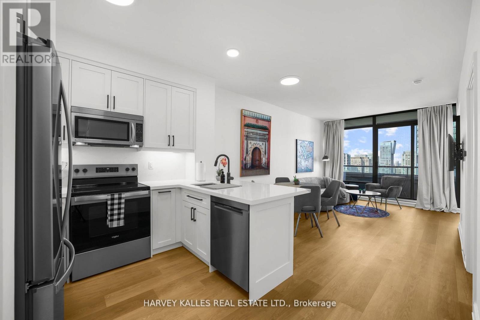 1606 - 18 Yorkville Avenue, Toronto, Ontario  M4W 0B1 - Photo 10 - C13020116