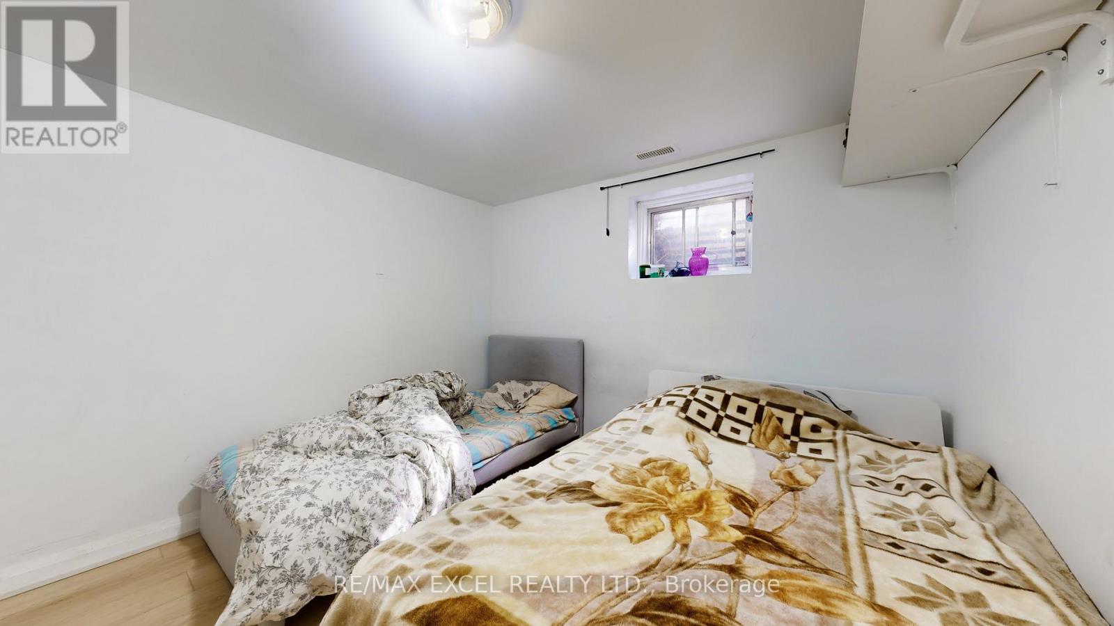 19 Clancy Drive, Toronto, Ontario  M2J 2V7 - Photo 46 - C13020144