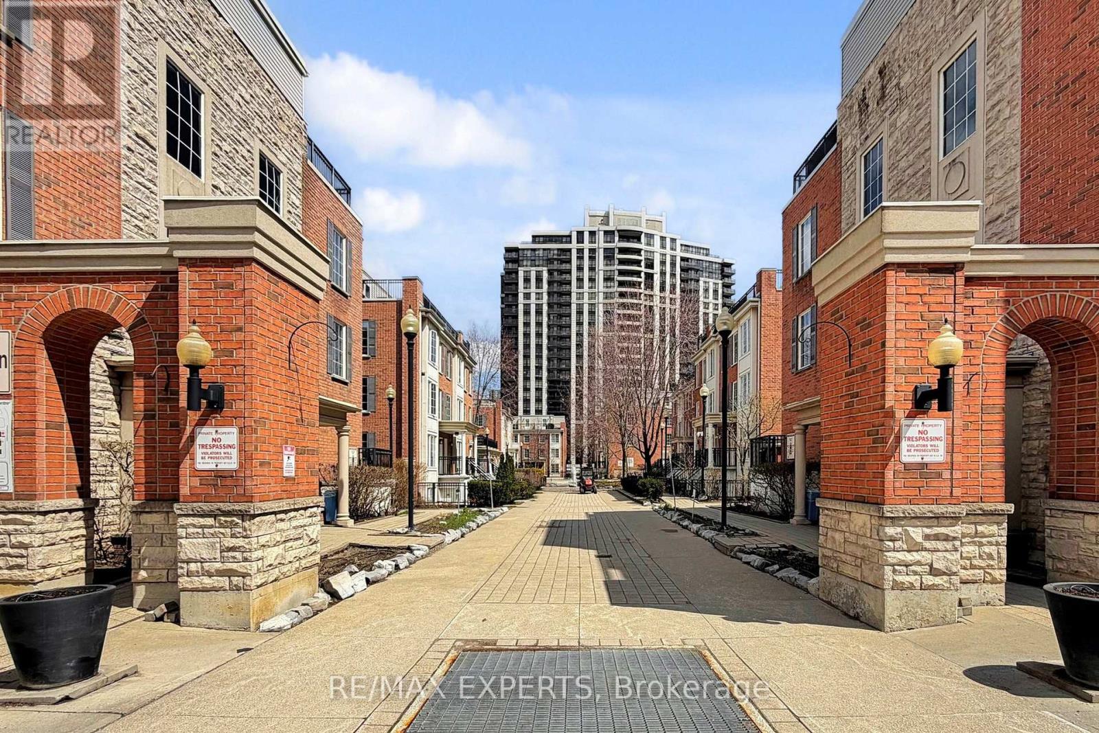 272 - 3 Everson Drive, Toronto, Ontario  M2N 7C2 - Photo 3 - C13020188