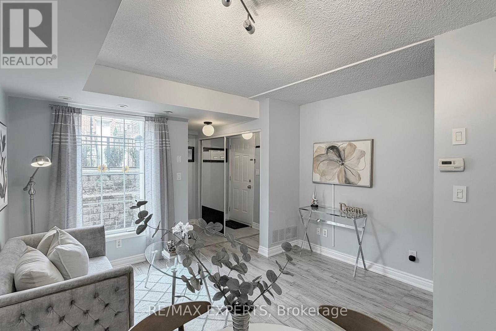 272 - 3 Everson Drive, Toronto, Ontario  M2N 7C2 - Photo 9 - C13020188