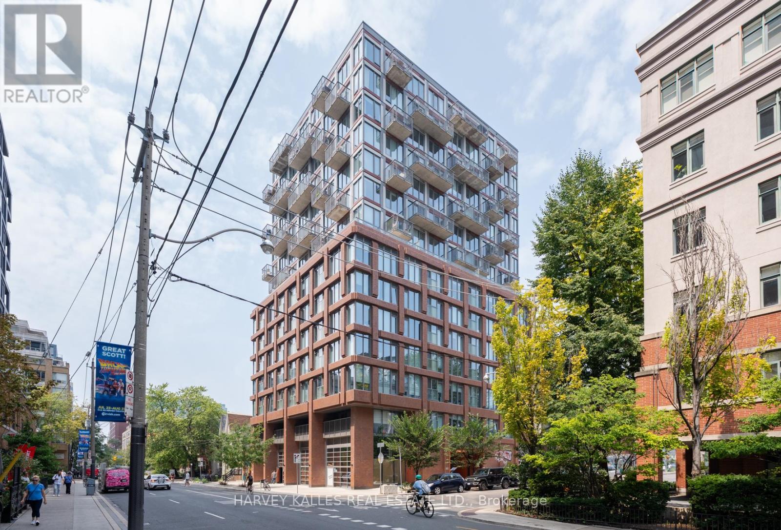 507 - 2 AUGUSTA AVENUE, Toronto, Ontario