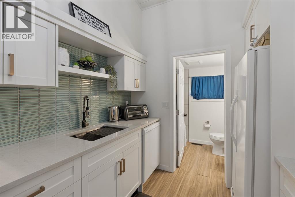 5019 52 Street, Sylvan Lake, Alberta  T4S 1E4 - Photo 28 - A2303454