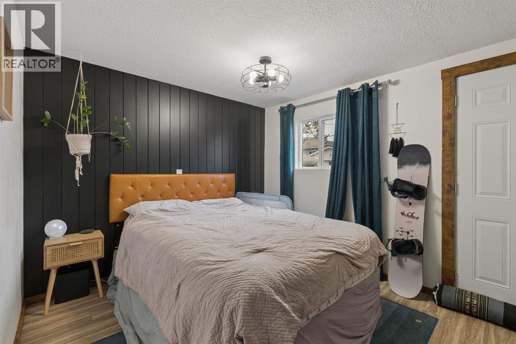 5019 52 Street, Sylvan Lake, Alberta  T4S 1E4 - Photo 45 - A2303454