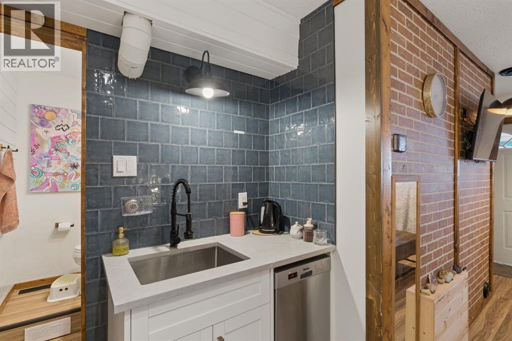 5019 52 Street, Sylvan Lake, Alberta  T4S 1E4 - Photo 40 - A2303454