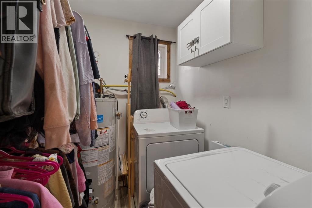 5019 52 Street, Sylvan Lake, Alberta  T4S 1E4 - Photo 43 - A2303454