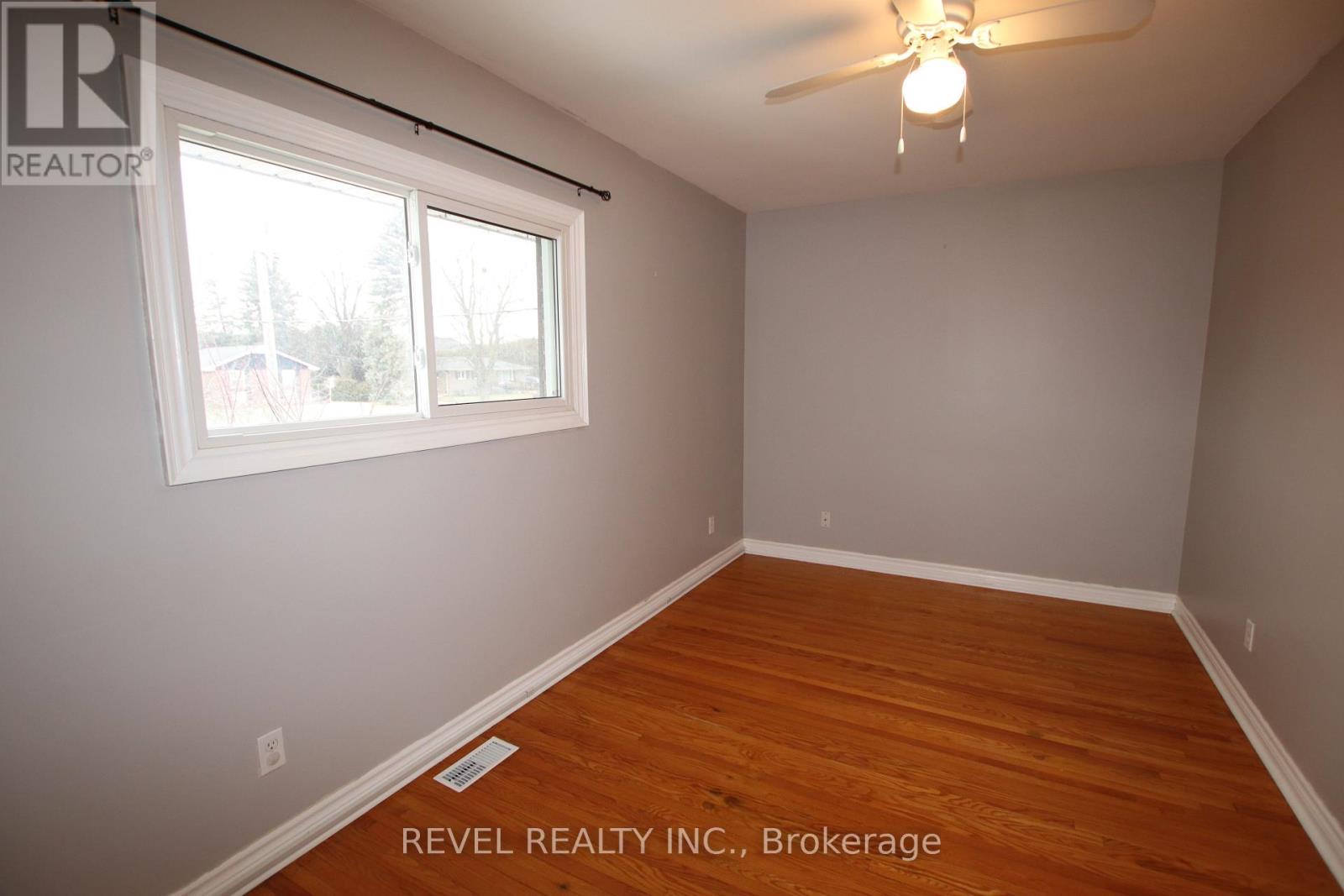 469 Maine Street, Oshawa, Ontario  L1L 1A1 - Photo 14 - E13020098