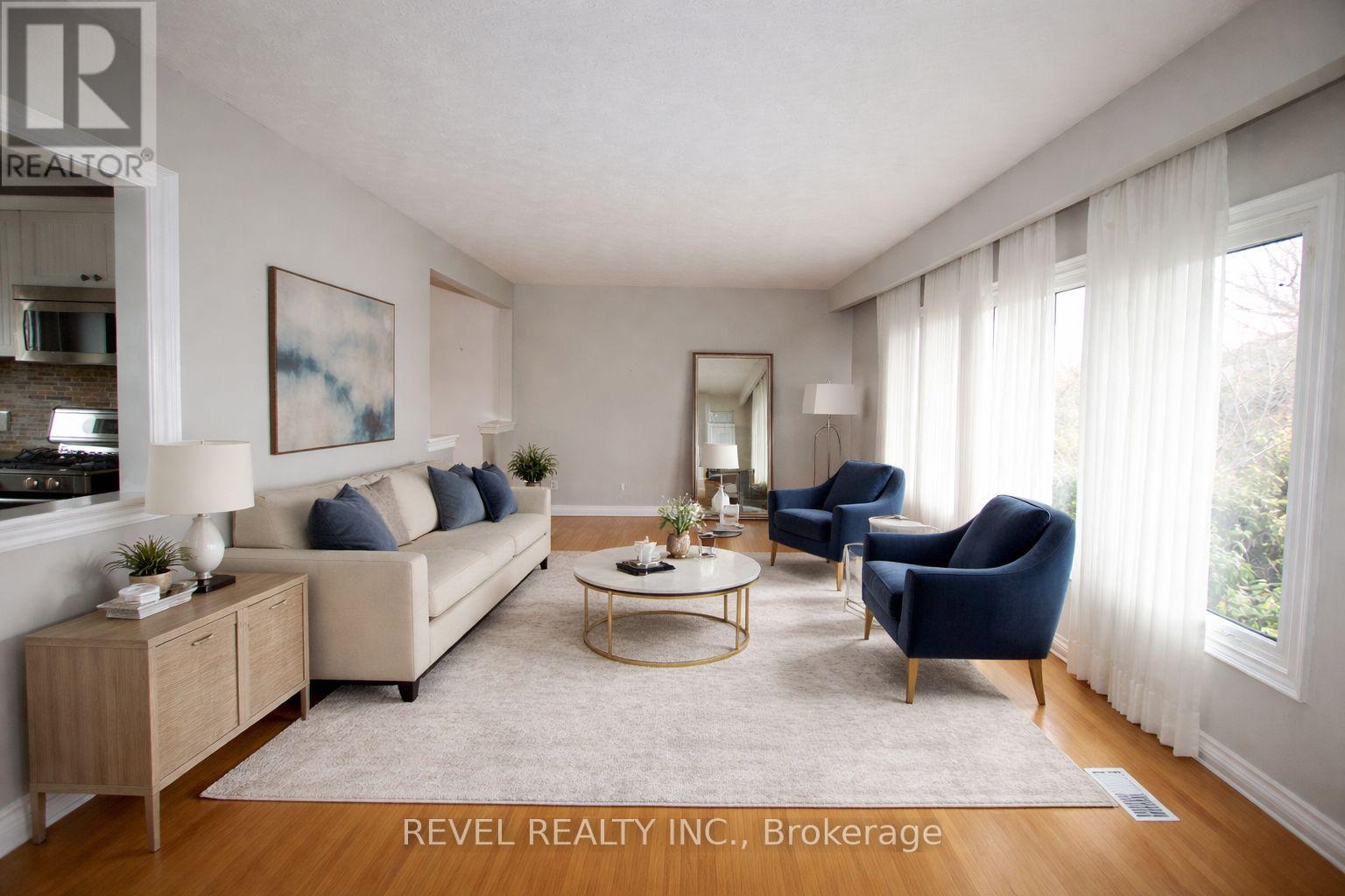 469 Maine Street, Oshawa, Ontario  L1L 1A1 - Photo 4 - E13020098