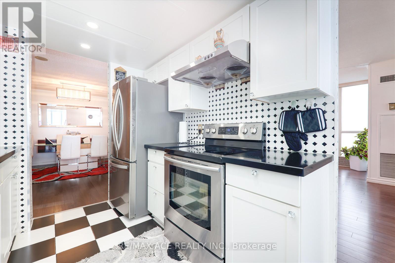 1410 - 1470 Midland Avenue, Toronto, Ontario  M1P 4Z4 - Photo 20 - E13020176