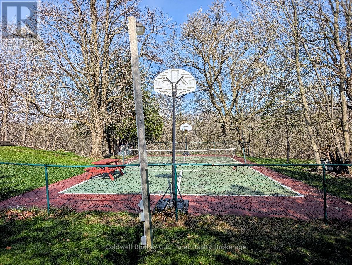 53 Parkwood Drive, Tillsonburg, Ontario  N4G 2B7 - Photo 14 - X13019922