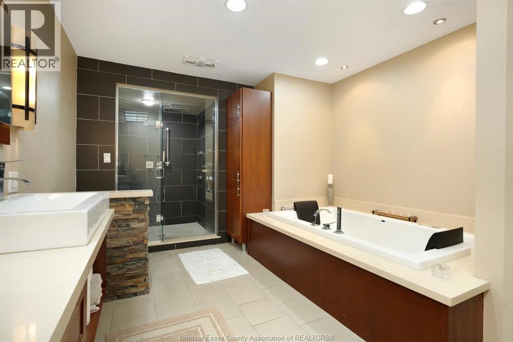 438 Martinique Avenue, Windsor, Ontario  N8P 1G7 - Photo 11 - 26008608