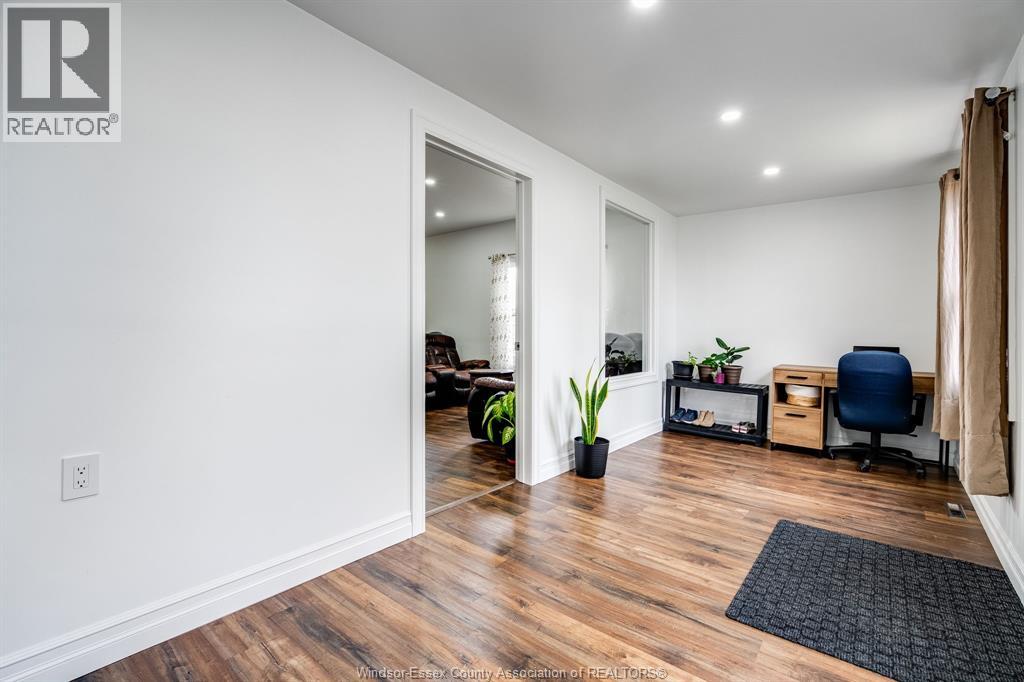 38 Fox Street, Leamington, Ontario  N8H 3J4 - Photo 2 - 26008601