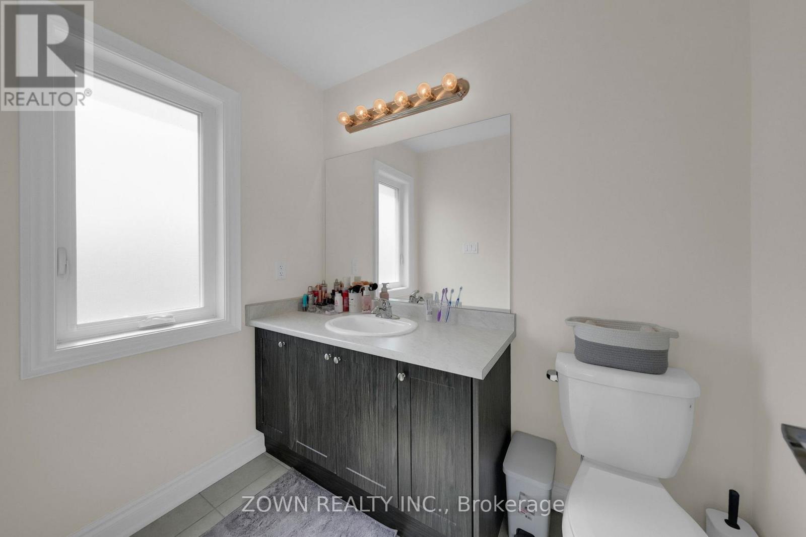 81 Lorne Thomas Place, New Tecumseth, Ontario  L9R 0T8 - Photo 16 - N13019968