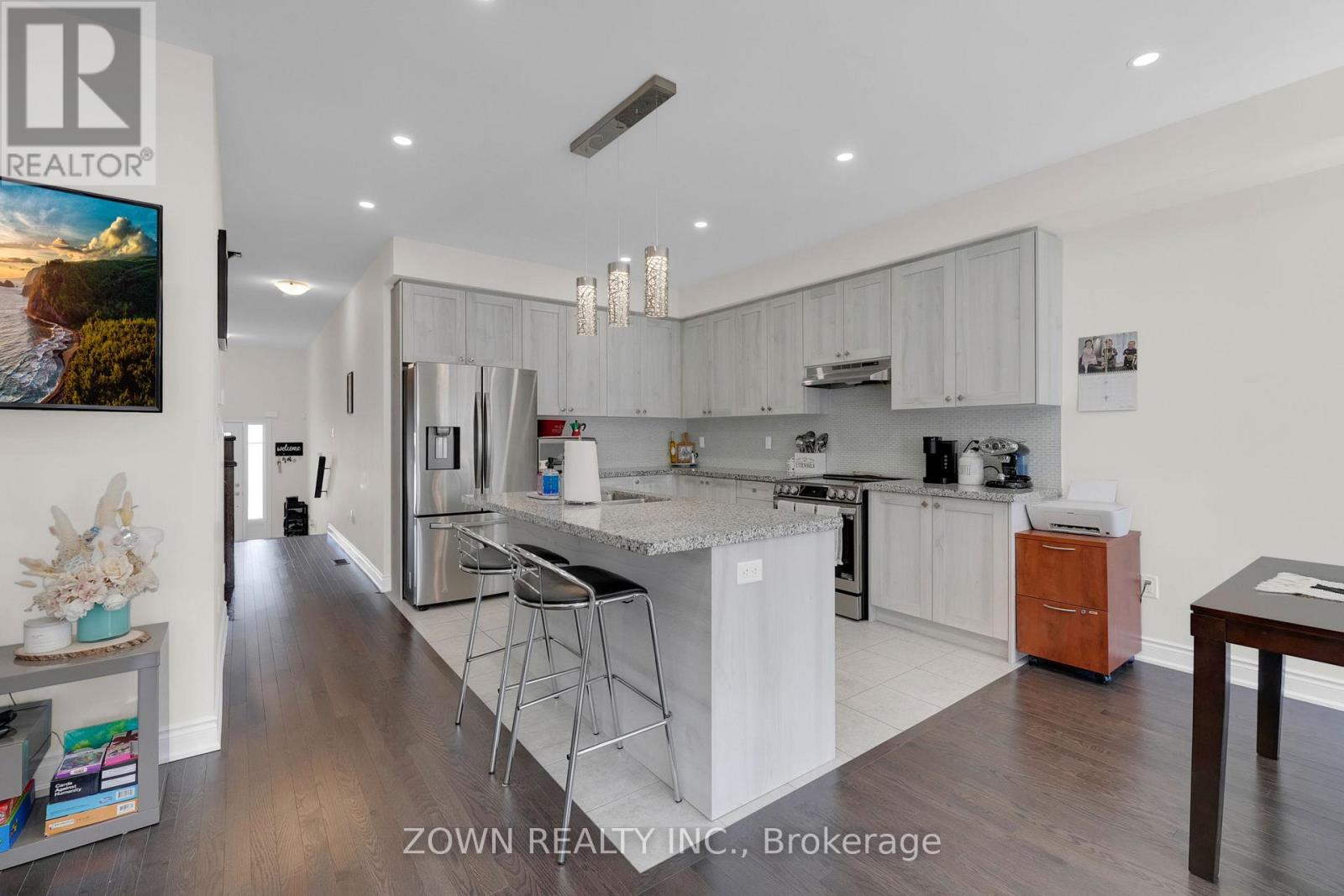 81 Lorne Thomas Place, New Tecumseth, Ontario  L9R 0T8 - Photo 6 - N13019968