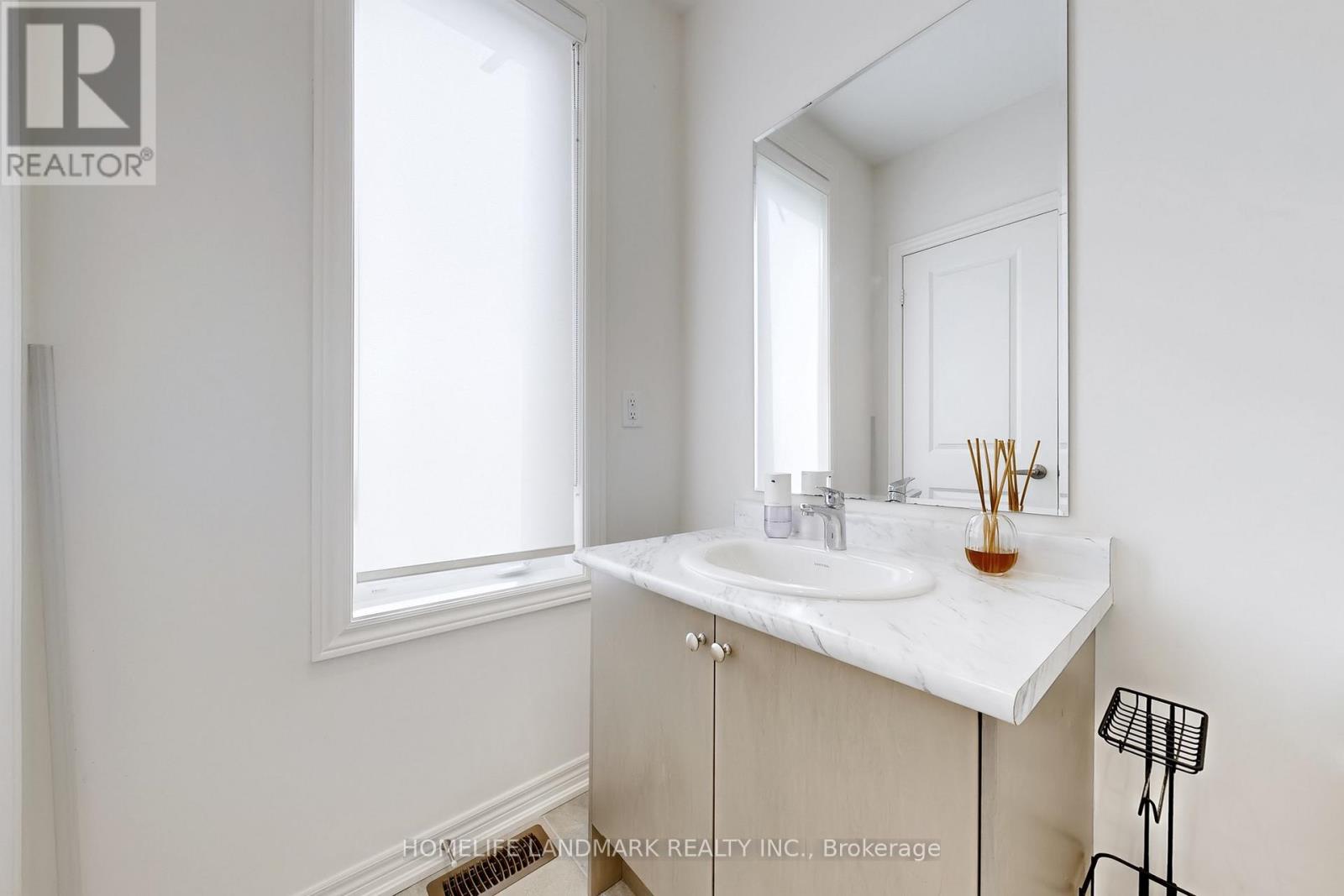 50 Titus Street, Markham, Ontario  L6E 0W1 - Photo 24 - N13020010