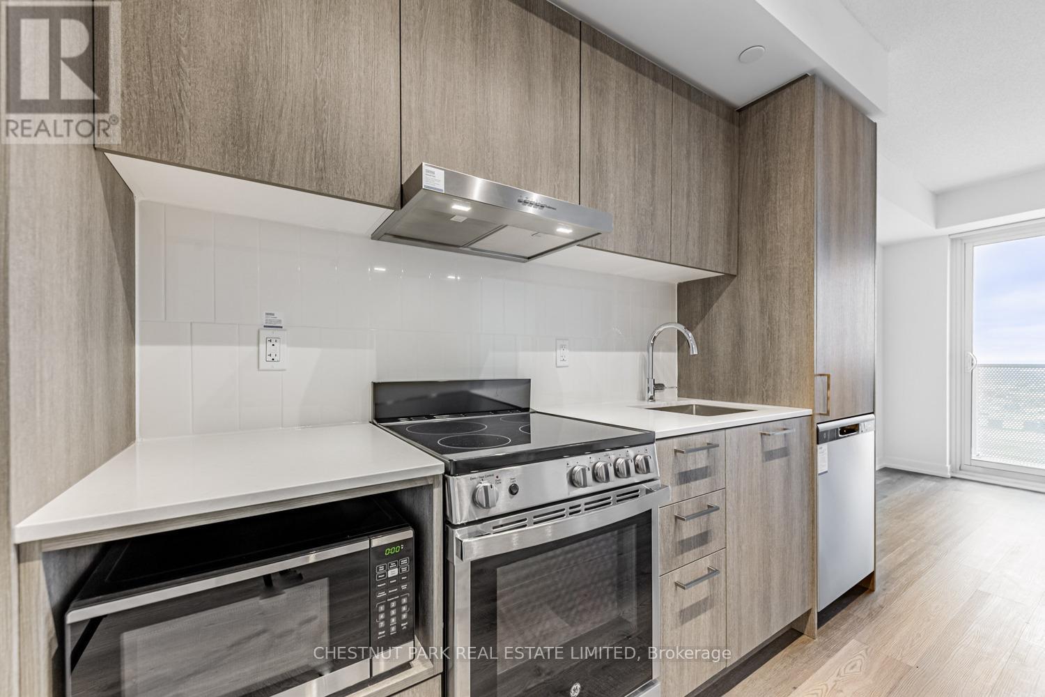 3610 - 195 Commerce Street, Vaughan, Ontario  L4K 0P9 - Photo 5 - N13020056