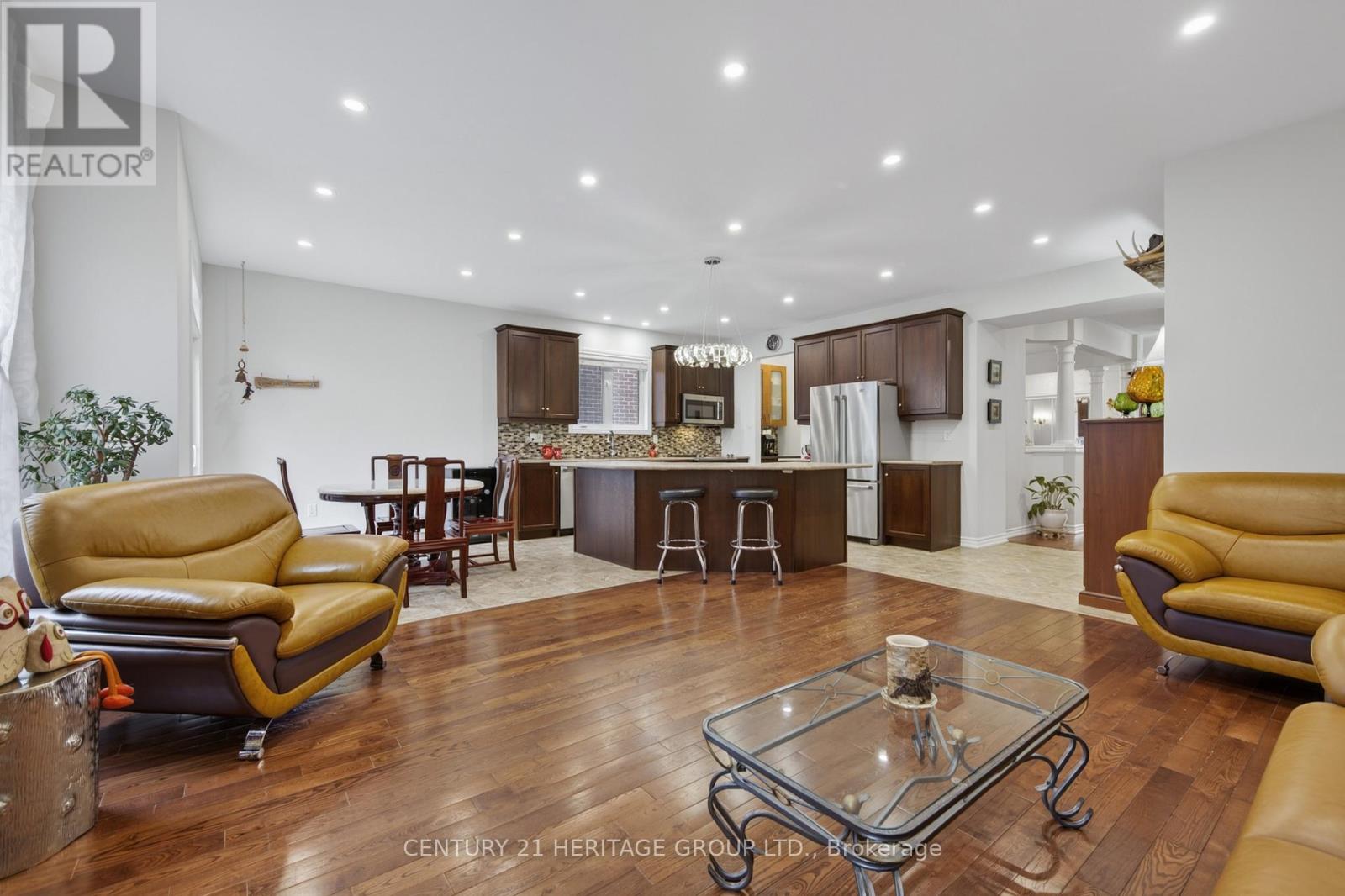 136 Riveredge Drive, Georgina, Ontario  L4P 2P3 - Photo 15 - N13020152