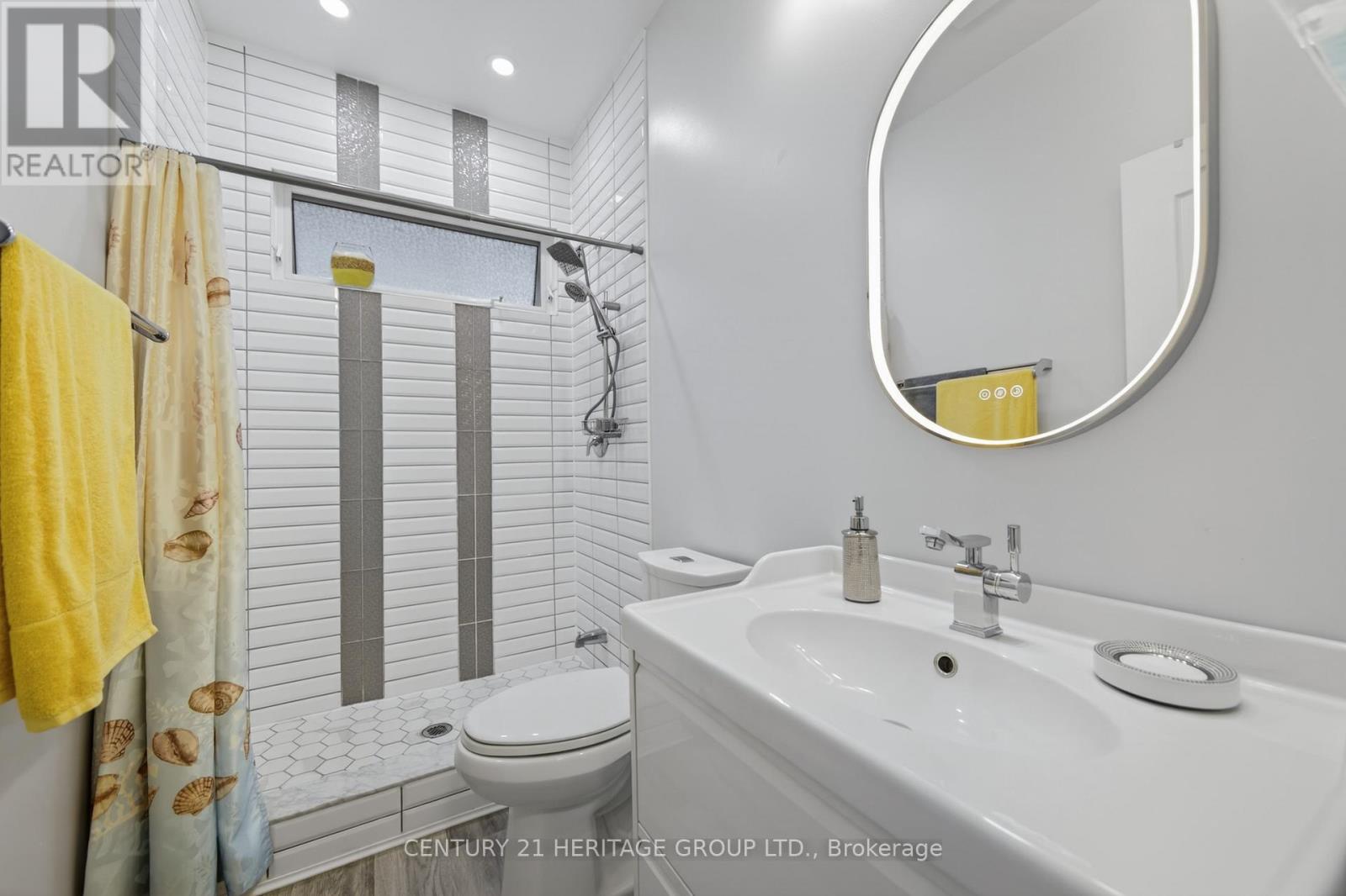 136 Riveredge Drive, Georgina, Ontario  L4P 2P3 - Photo 22 - N13020152