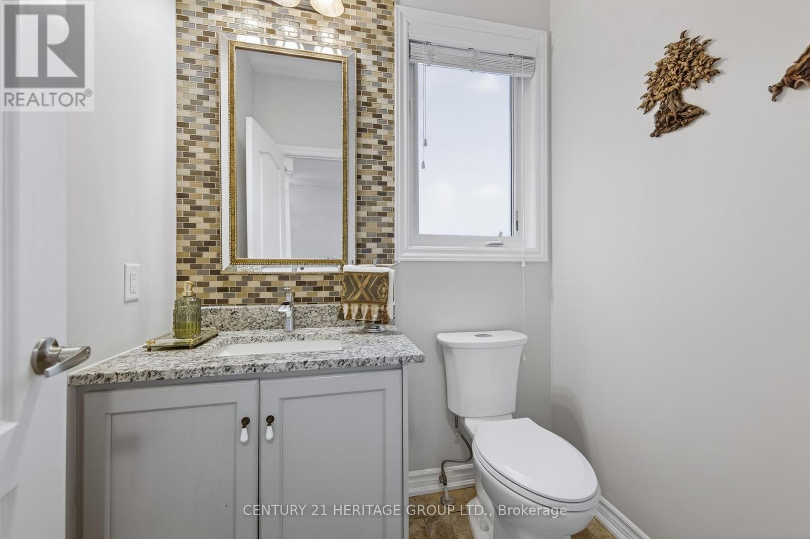 136 Riveredge Drive, Georgina, Ontario  L4P 2P3 - Photo 6 - N13020152