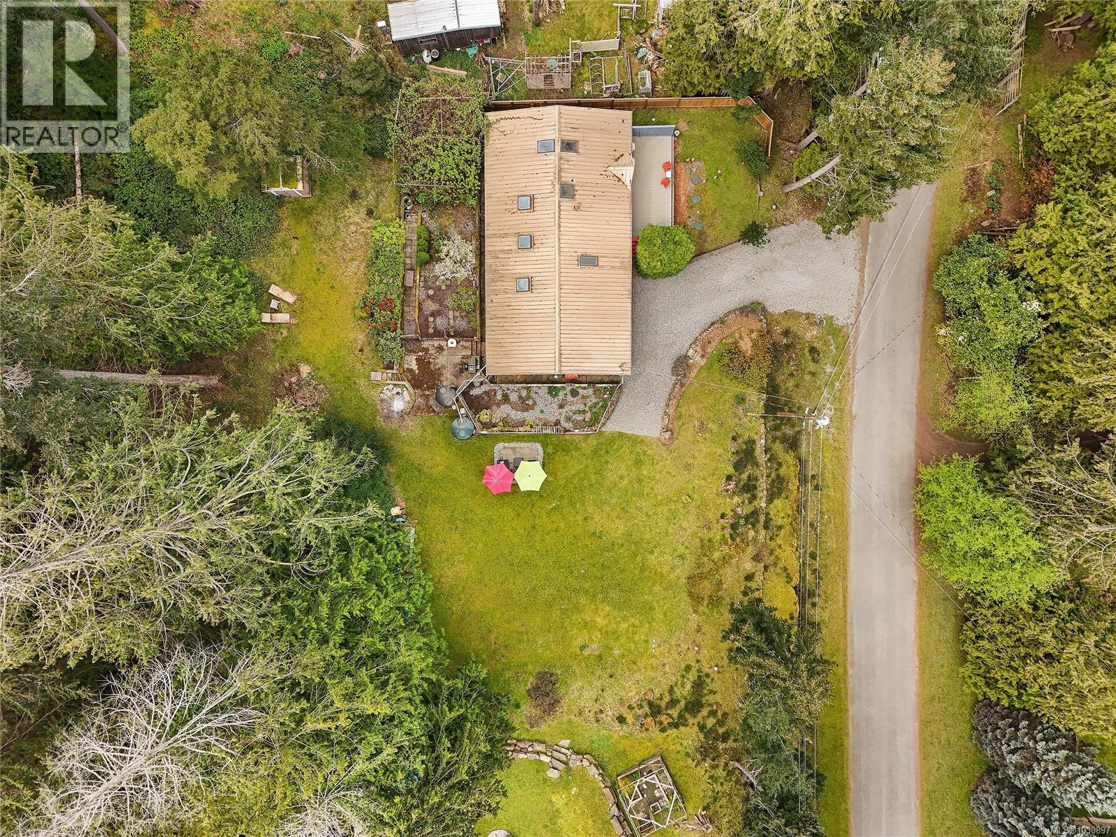 514 Aya Reach Rd, Mayne Island, British Columbia  V0N 2J2 - Photo 11 - 1030897