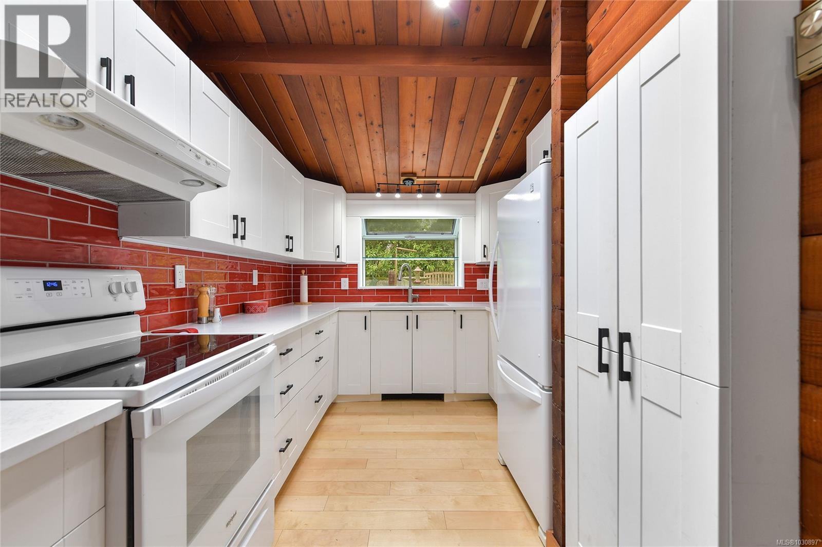 514 Aya Reach Rd, Mayne Island, British Columbia  V0N 2J2 - Photo 24 - 1030897