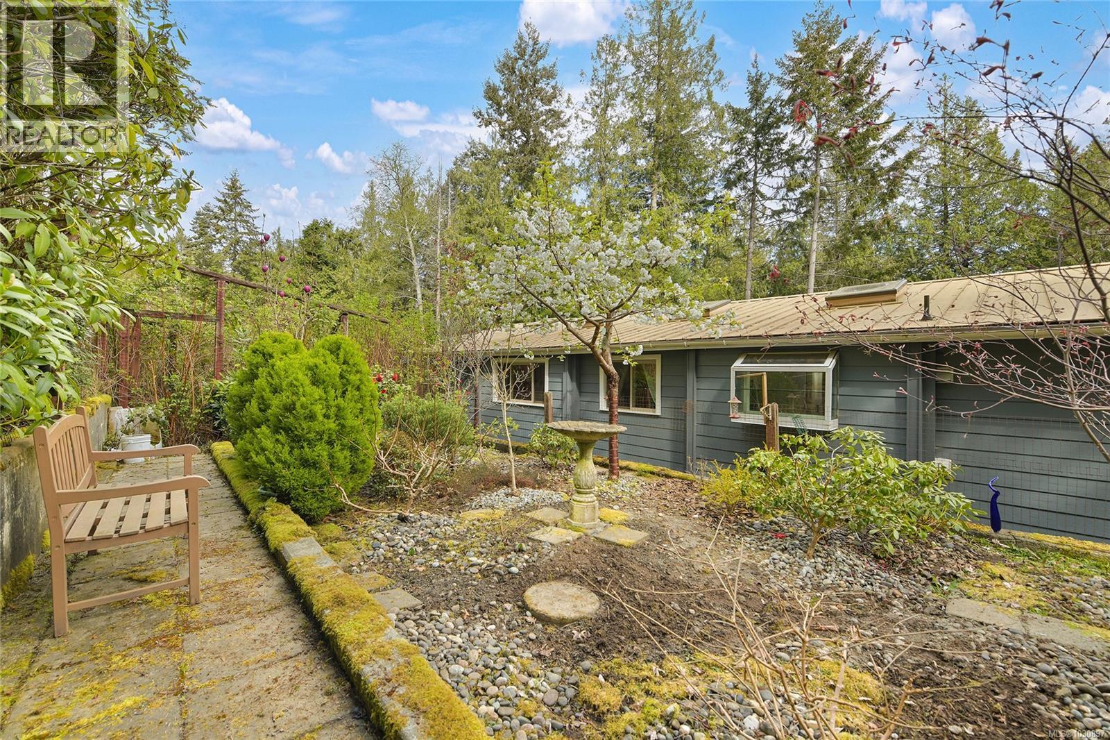 514 Aya Reach Rd, Mayne Island, British Columbia  V0N 2J2 - Photo 41 - 1030897