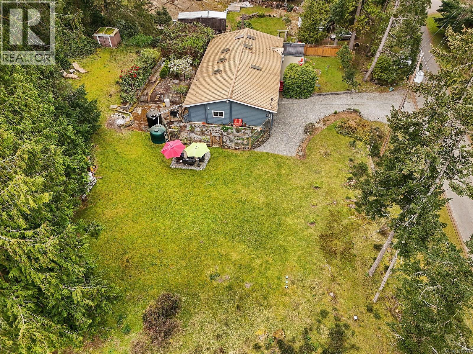 514 Aya Reach Rd, Mayne Island, British Columbia  V0N 2J2 - Photo 8 - 1030897