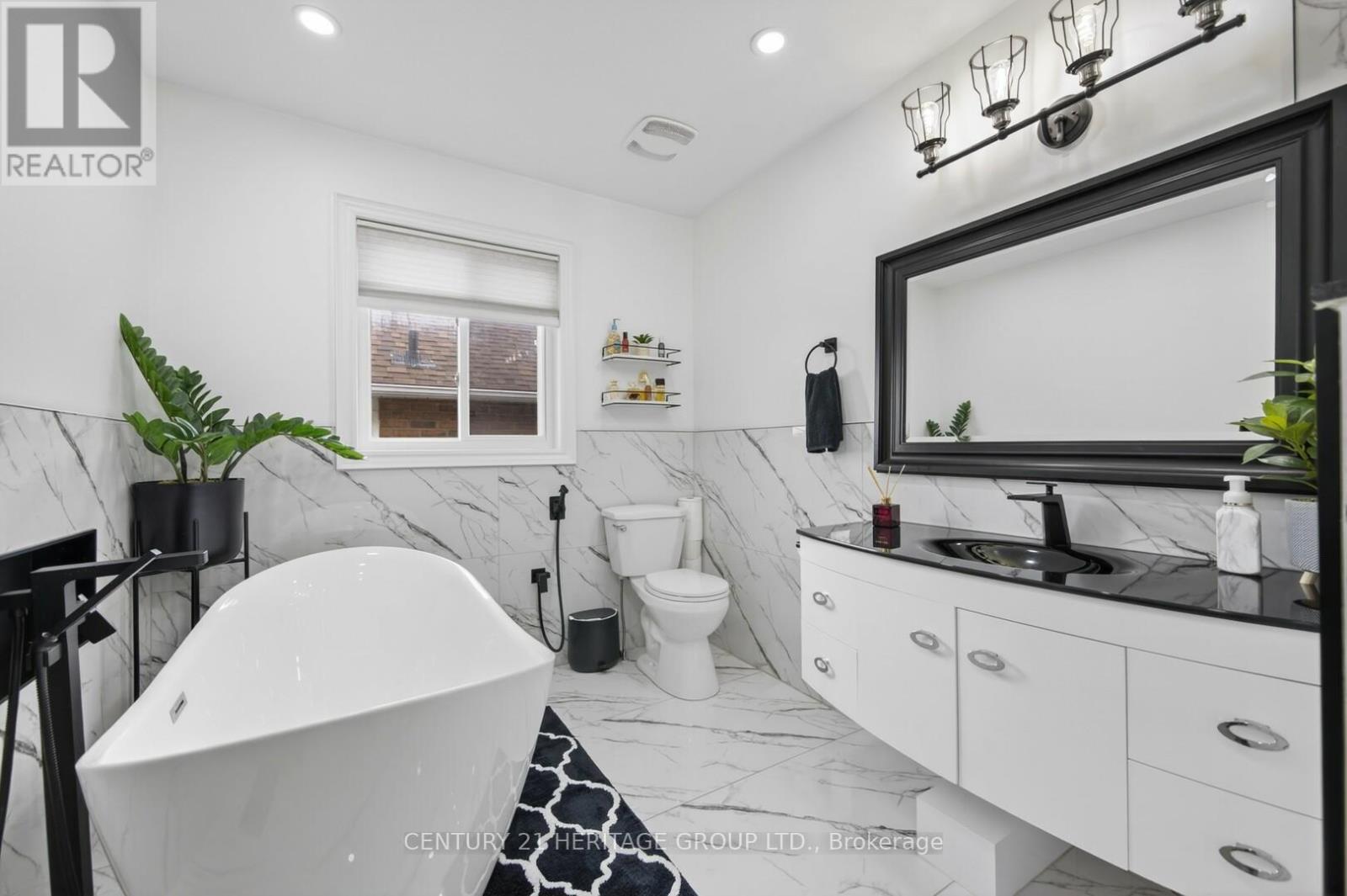 137 Cunningham Drive, Barrie (Ardagh), Ontario  L4N 5R3 - Photo 18 - S13019992