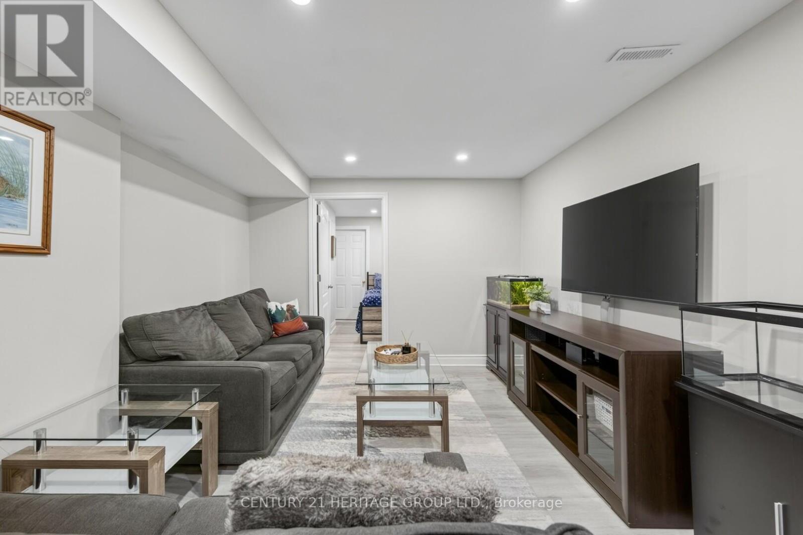 137 Cunningham Drive, Barrie (Ardagh), Ontario  L4N 5R3 - Photo 28 - S13019992