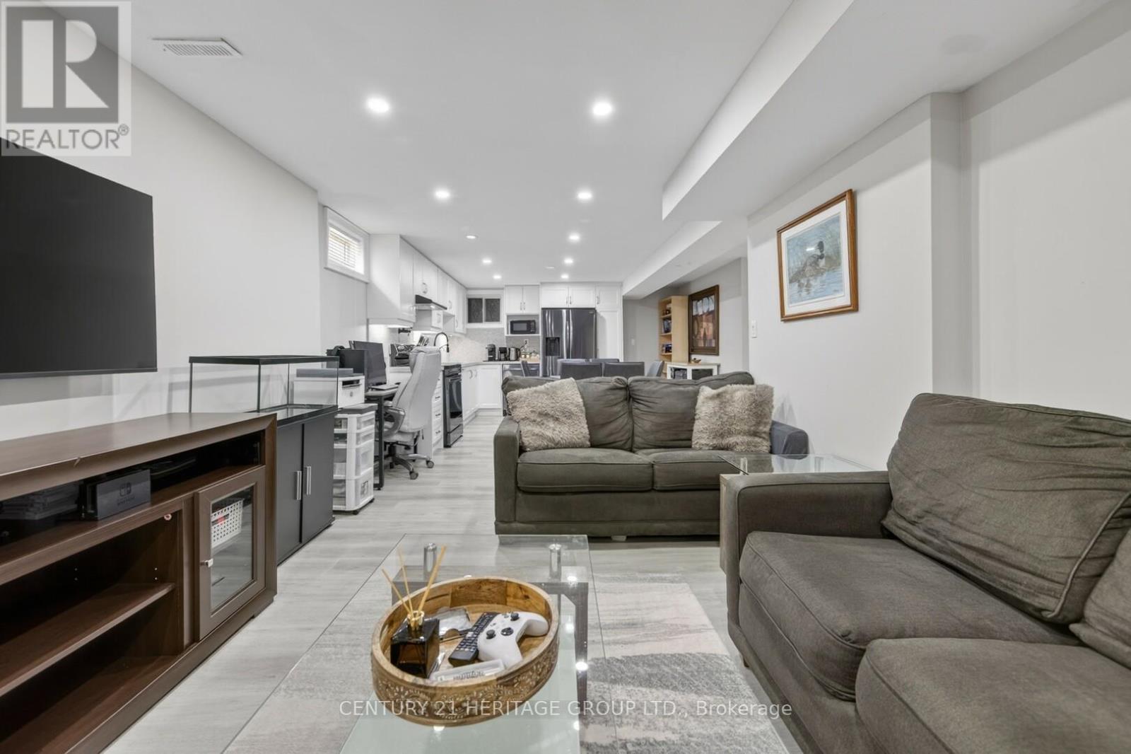 137 Cunningham Drive, Barrie (Ardagh), Ontario  L4N 5R3 - Photo 29 - S13019992