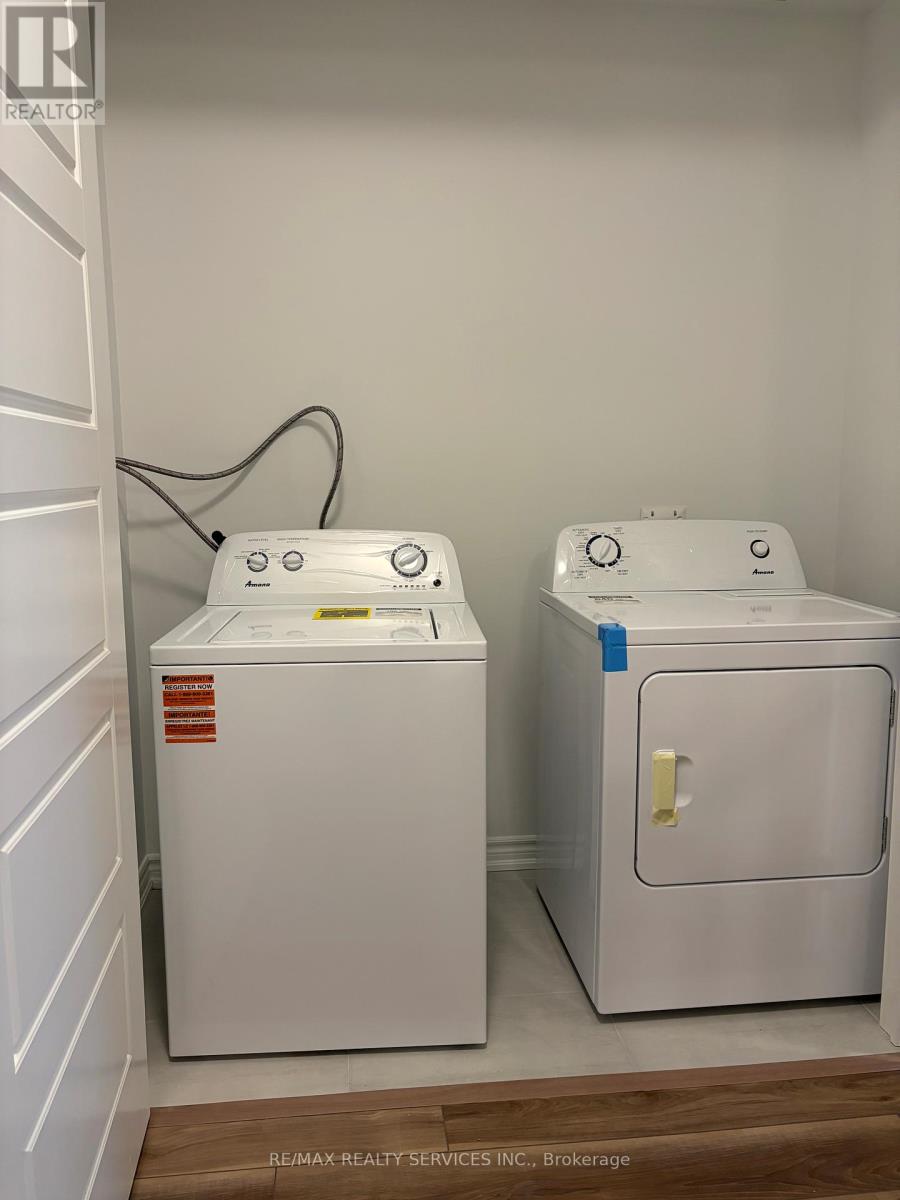 92 Yorkshire Drive, Barrie, Ontario  L9J 1B4 - Photo 23 - S13020070