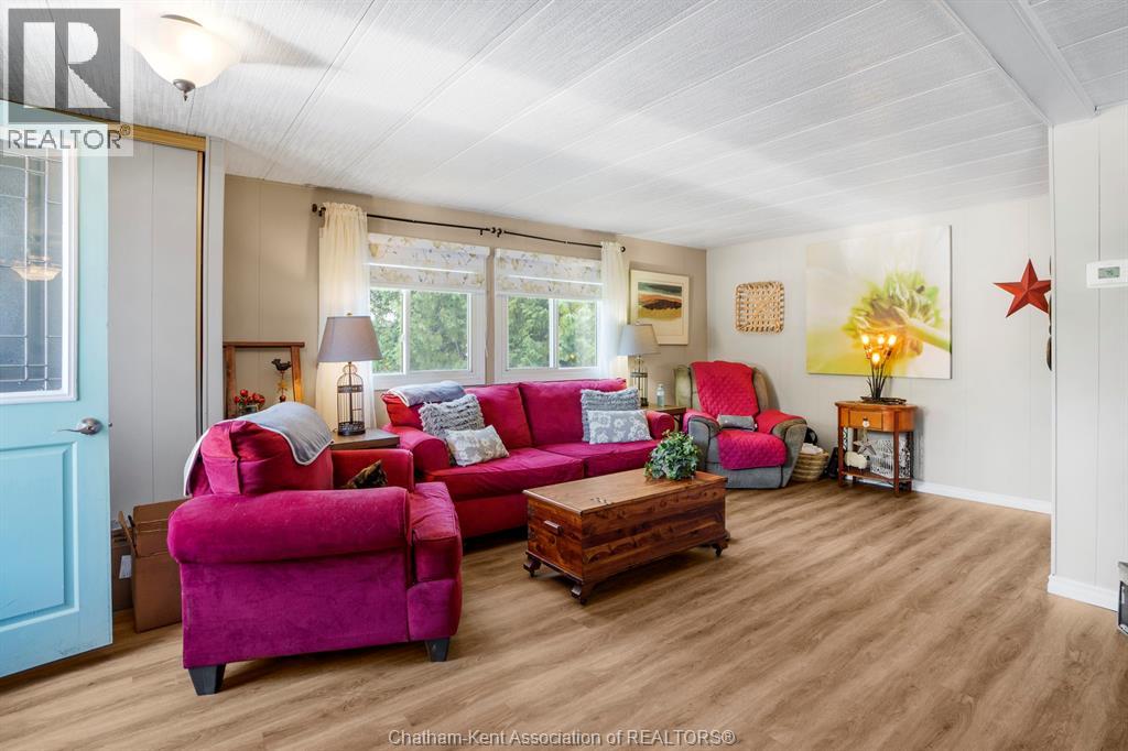 18 James Court, Chatham, Ontario  N7L 4Y8 - Photo 5 - 26008540