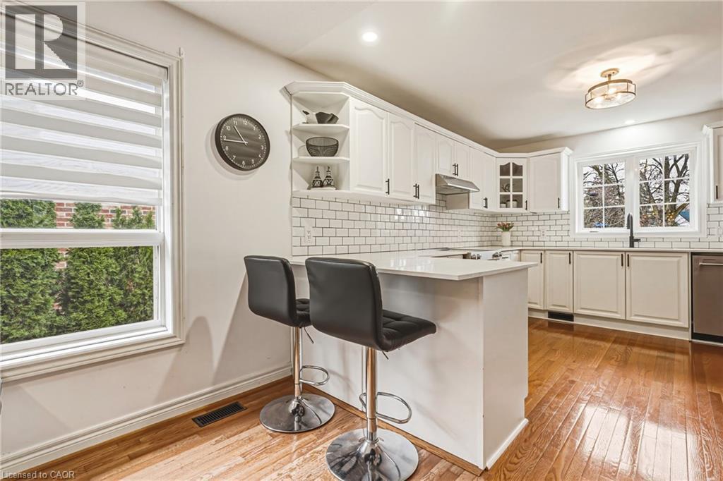 980 Glen View Avenue, Burlington, Ontario  L7T 3Y6 - Photo 14 - 40817839