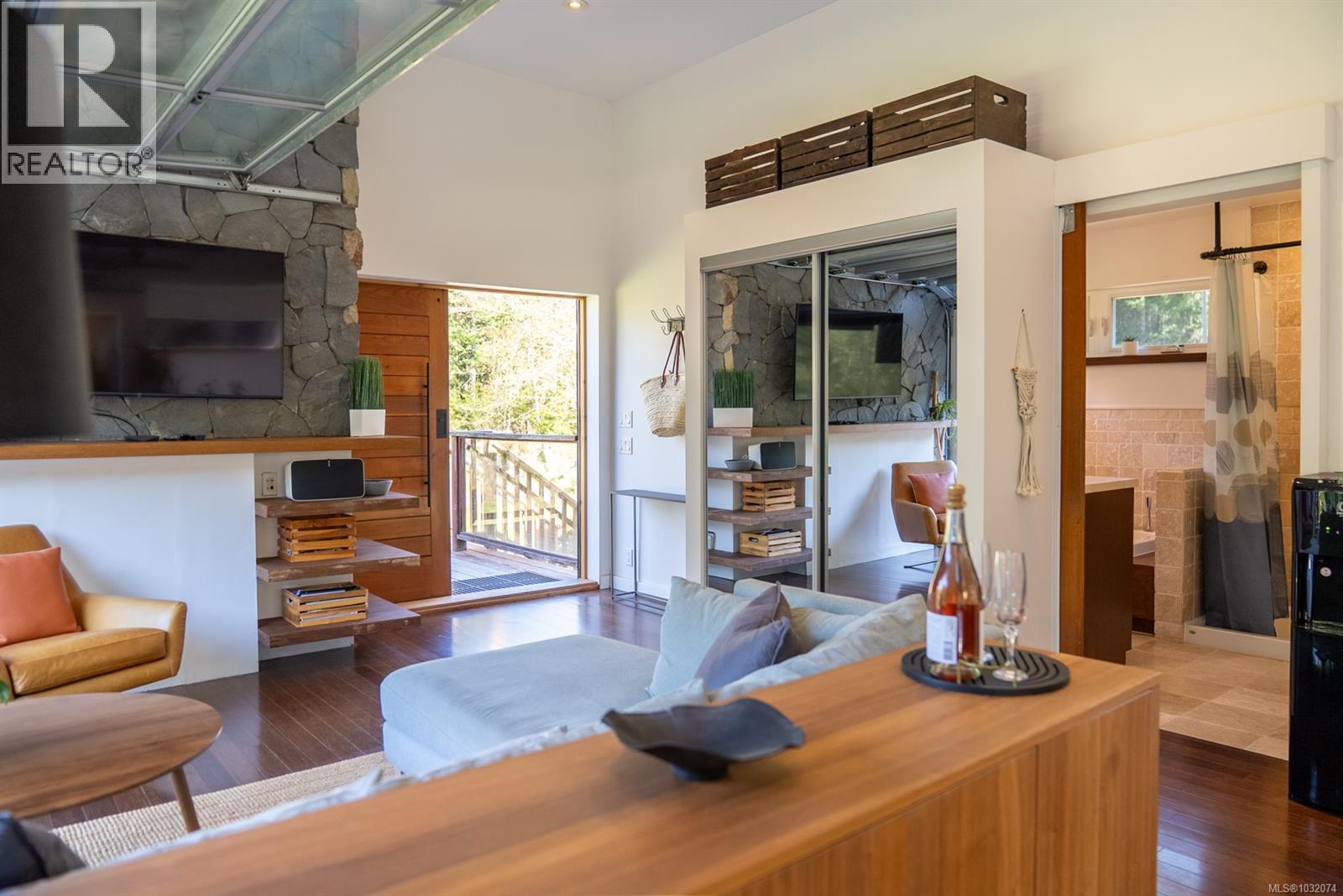 5582 Hooson Rd, Pender Island, British Columbia  V0N 2M1 - Photo 17 - 1032074