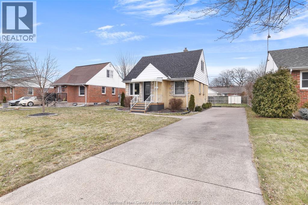 846 Laporte, Windsor, Ontario  N8S 3R4 - Photo 3 - 26008615