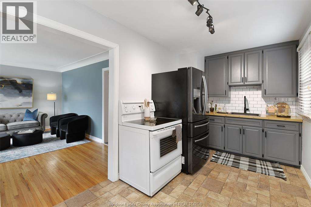 846 Laporte, Windsor, Ontario  N8S 3R4 - Photo 9 - 26008615