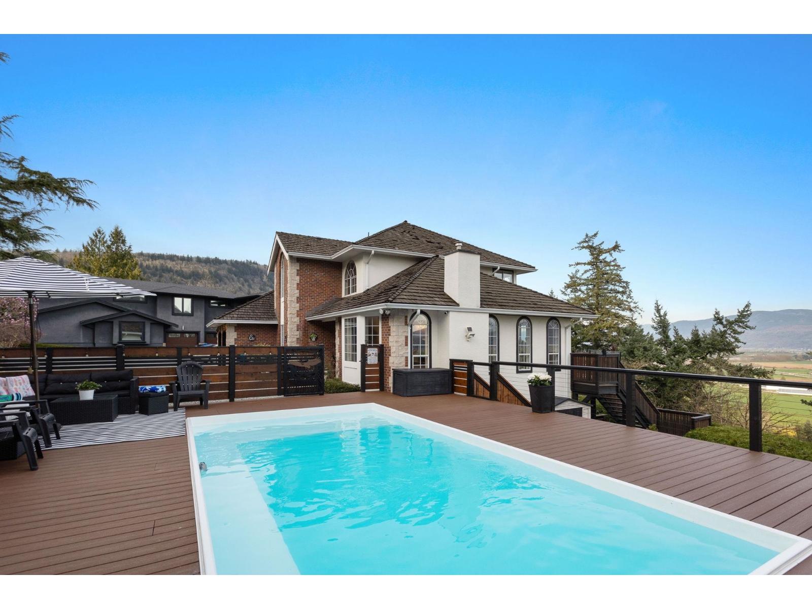 35993 EAGLECREST PLACE, Abbotsford, British Columbia